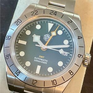 NIB San Martin Automatic Black Bay GMT Green Dial Box/Papers